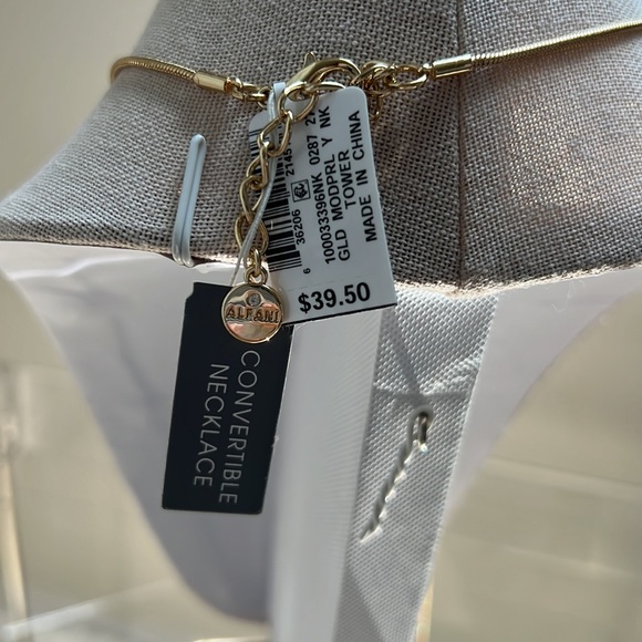 Necklace NWT - Picture 4 of 5